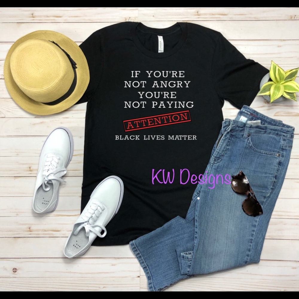 BLM Gildan custom T-Shirt